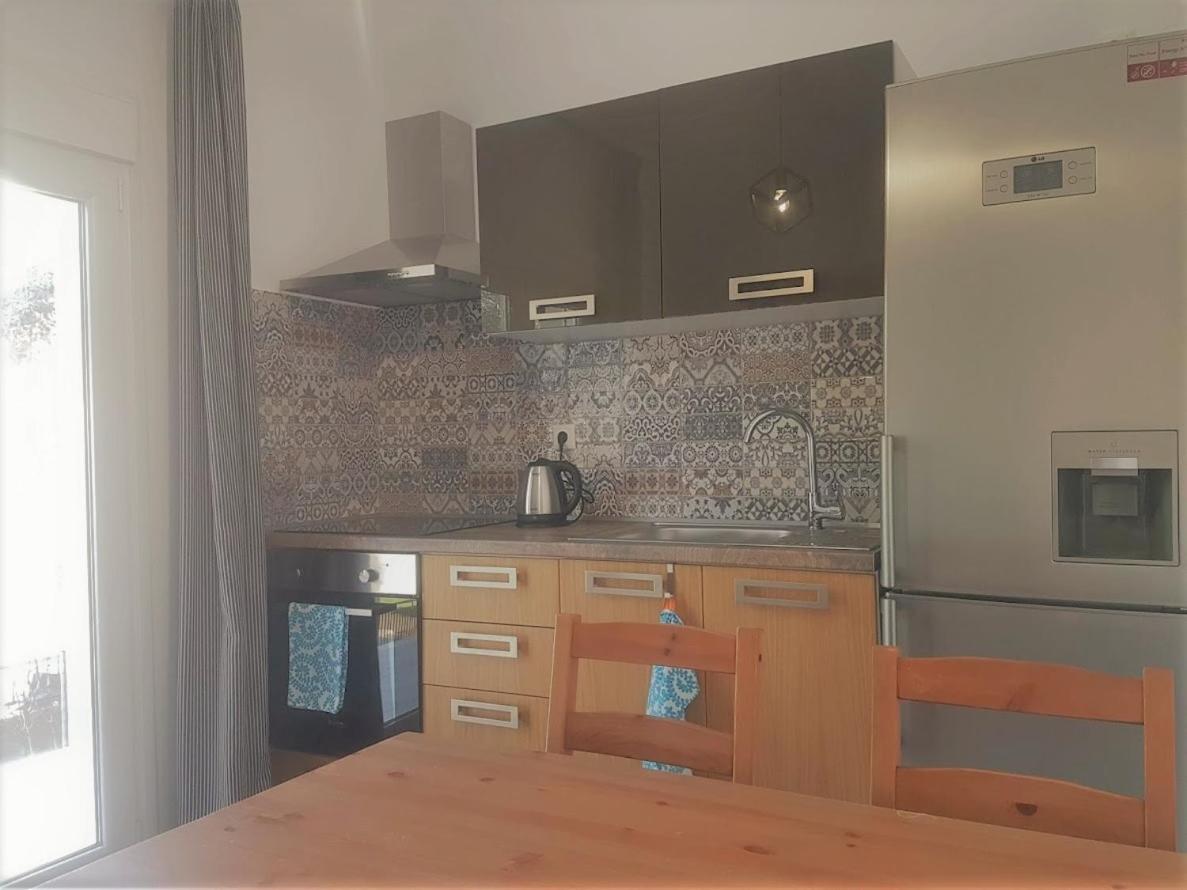 Spitaki Apartments Potos Exteriör bild